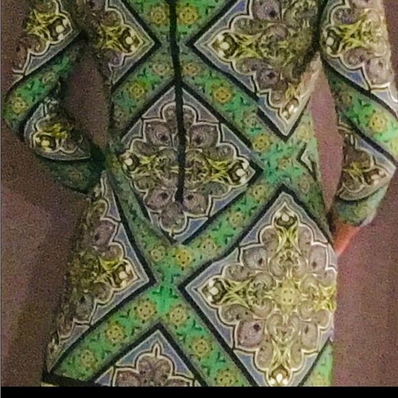 VINCE CAMUTO Shift Dress Green Geometric Round Neckline size 8 - Picture 4 of 7
